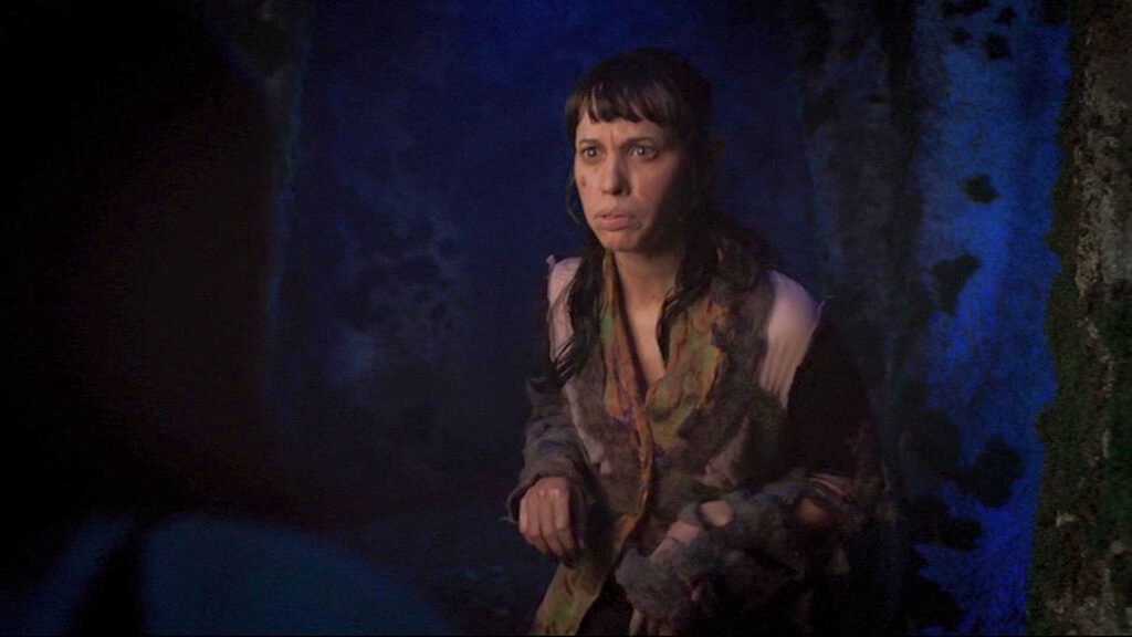 Alex Appel as the goblin Puca - Lost Girl 502