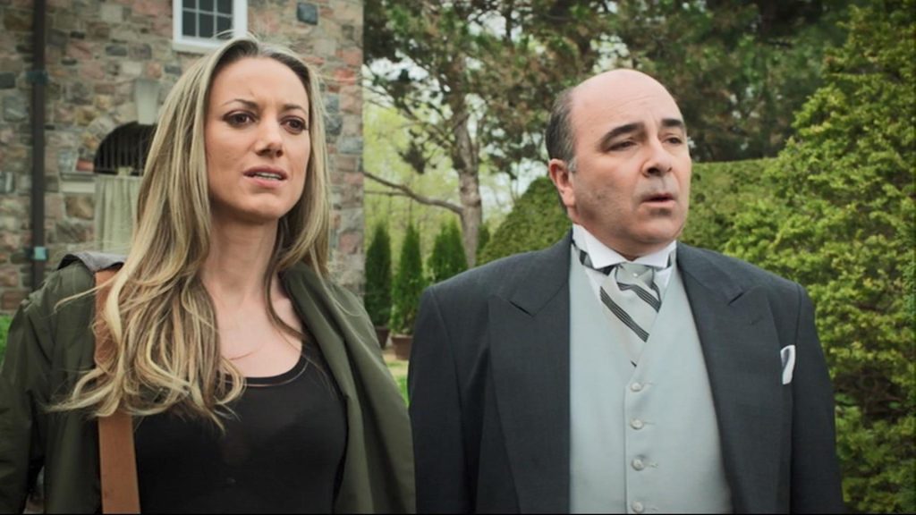 Zoie Palmer as Dr. Lauren Lewis and David Occipinti as Evony's butler - Lost Girl 502