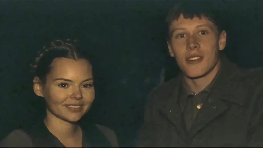 Eline Powell as Anna and George MacKay as Tommo Peaceful - Private Peaceful