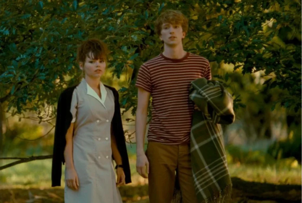 Eline Powell as Angelique and Luke Newberry as Simon - Quartet