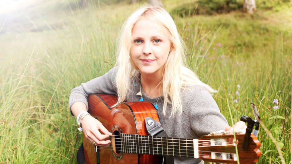 A very young Laura Marling