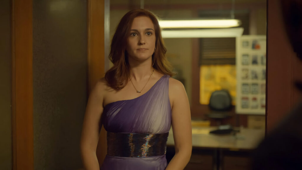 Nicole Haught (Kat Barrell) is spontaneously briefed on the Purgatory situation by Doc Holliday - Wynonna Earp 113