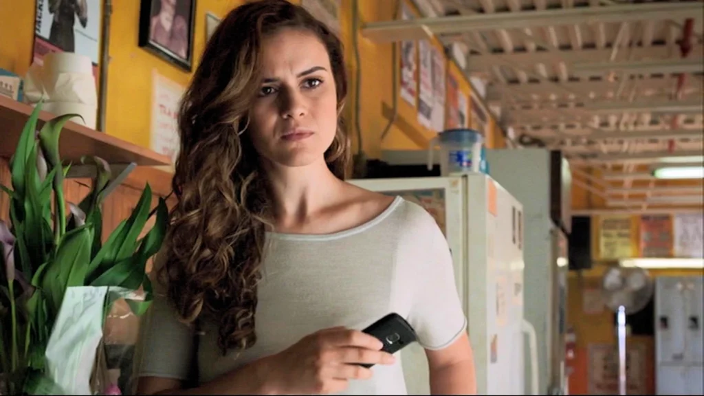 Lisa Marcos as Alicia Welles - Lost Girl 509