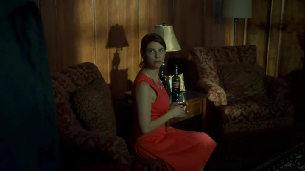 Dani Kind as faux Mercedes Gardner - Wynonna Earp 204