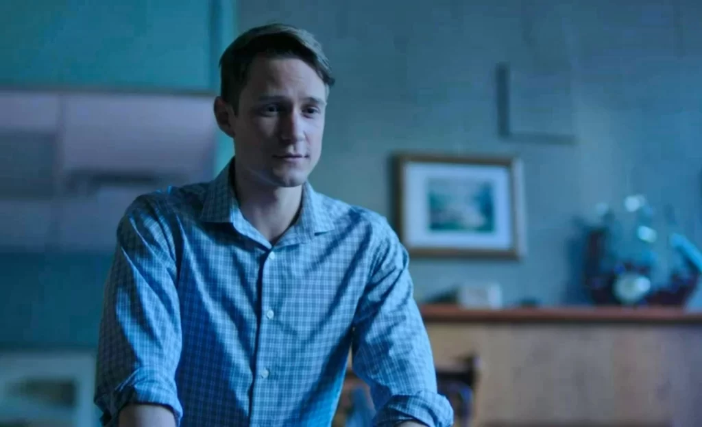 Andrew Jenkins as Doug Pownall - Siren 103