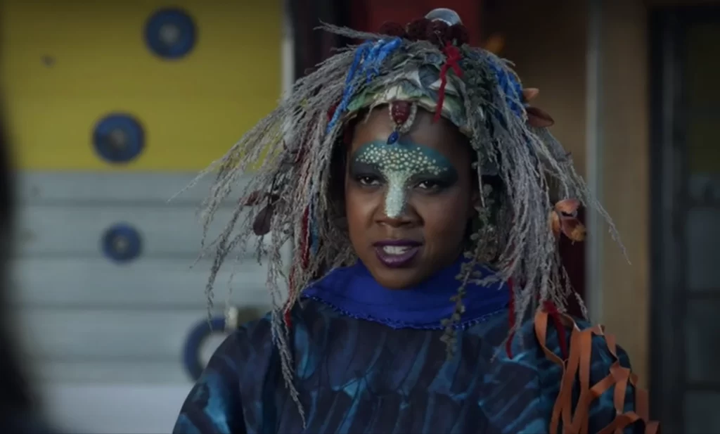 Marci T House as Laveau - Lost Girl 411