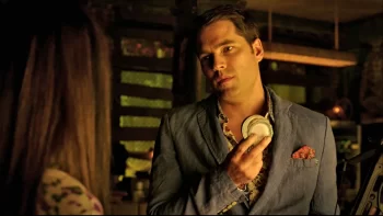 Tim Rozon - Lost Girl