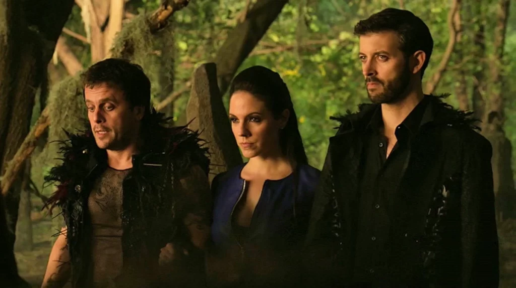 Joris Jarsky, Jonathan Watton, and Anna Silk - Lost Girl - 409