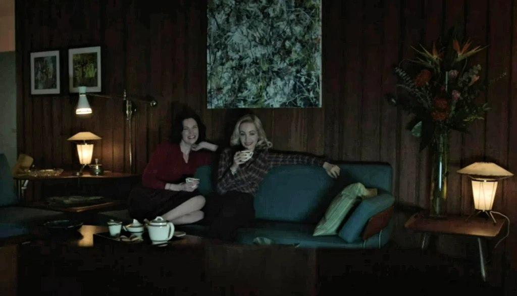 Susie (Ksenia Solo) and Mimi (Laura Mennell) watch "The Freezer" (episode 1.29 of I LOVE LUCY) which first aire 28 April 1952 - Project Blue Book 110