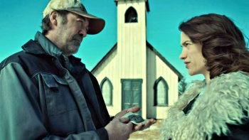 Juan Carlos (Shaun Johnston) hands Wyatt Earp's badge to Wynonna - Wynonna Earp 208
