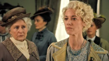Zoie Palmer - Murdoch Mysteries 1811